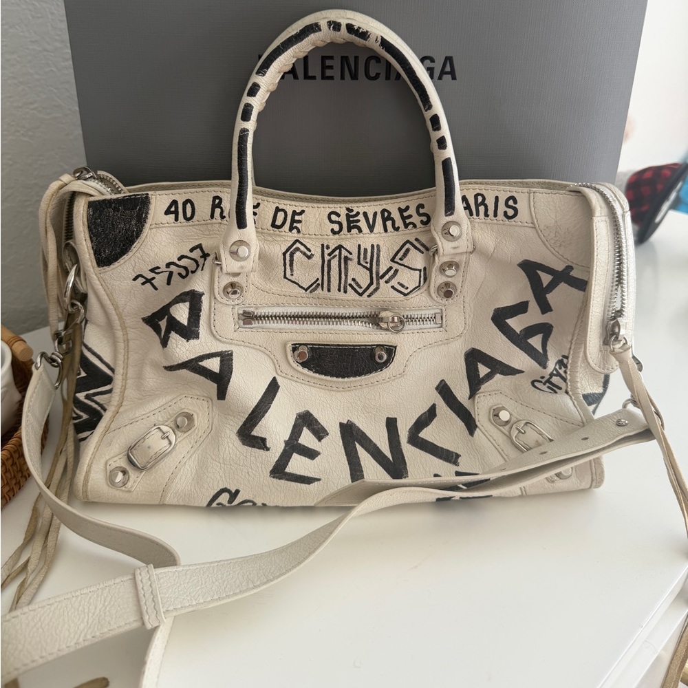 Balenciaga White Leather Graffiti city bag